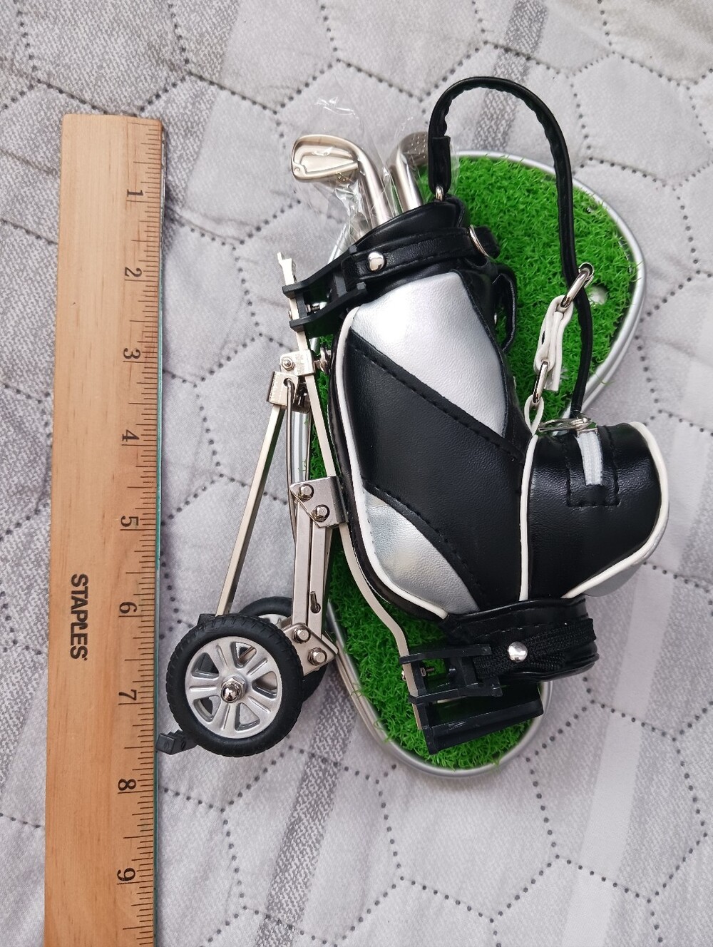 Golf Bag Pens and Pen Holder Set – Novelty Desk Gift , New Open Box
